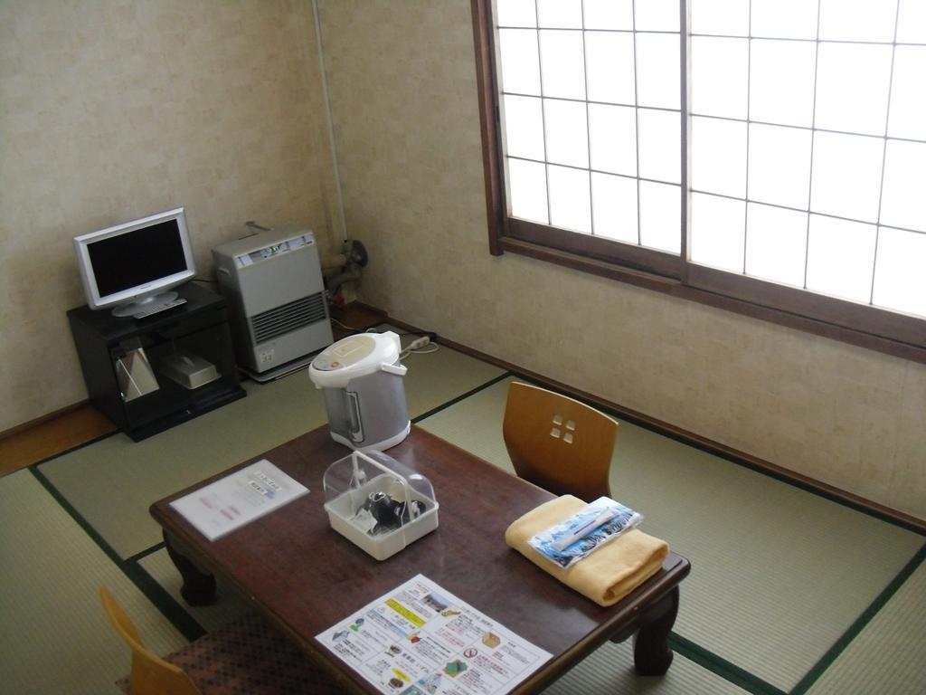 Hôtel Yatsugatake Izumiso à Hokuto  Extérieur photo